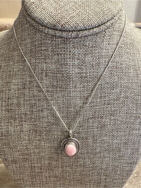 Sterling Silver Pink Conch Pendant Necklace
